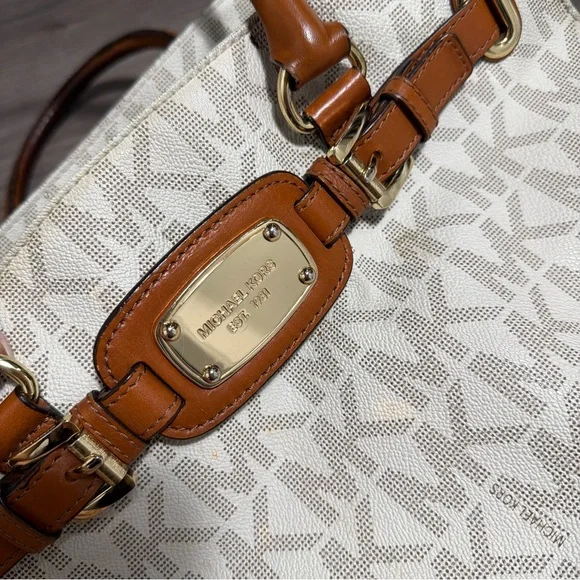 MICHAEL KORS Hamilton White Monogram Tote with Brown Leather Trim - Picture 10 of 13